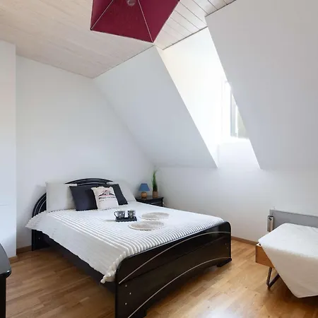 Duplex 6 Pers Avec Balcon Et Parking A